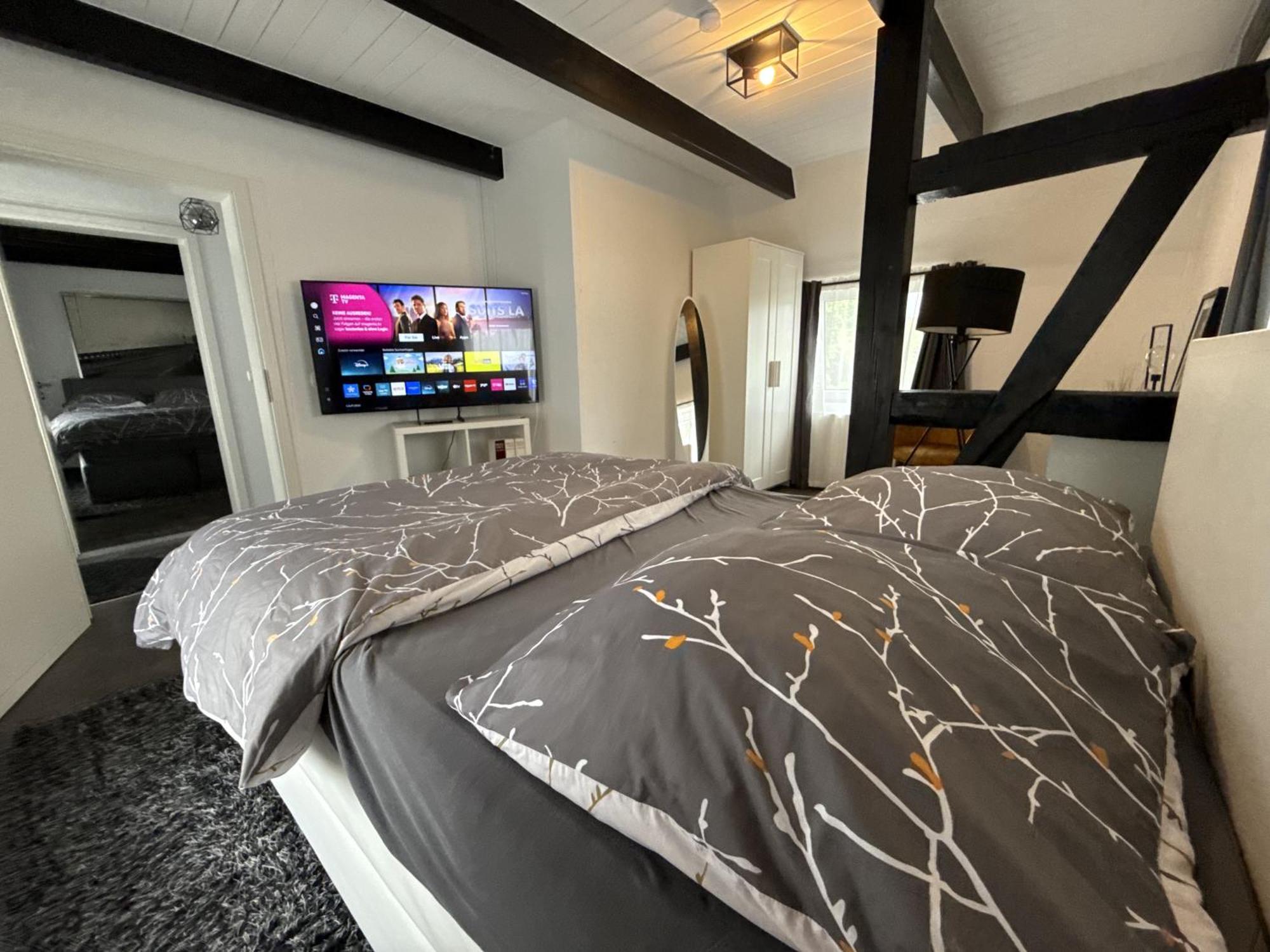 Fachwerkhaus Mit 2 Getrennten Schlafzimmern, Wohnzimmer Und Kueche Bückeburg Esterno foto