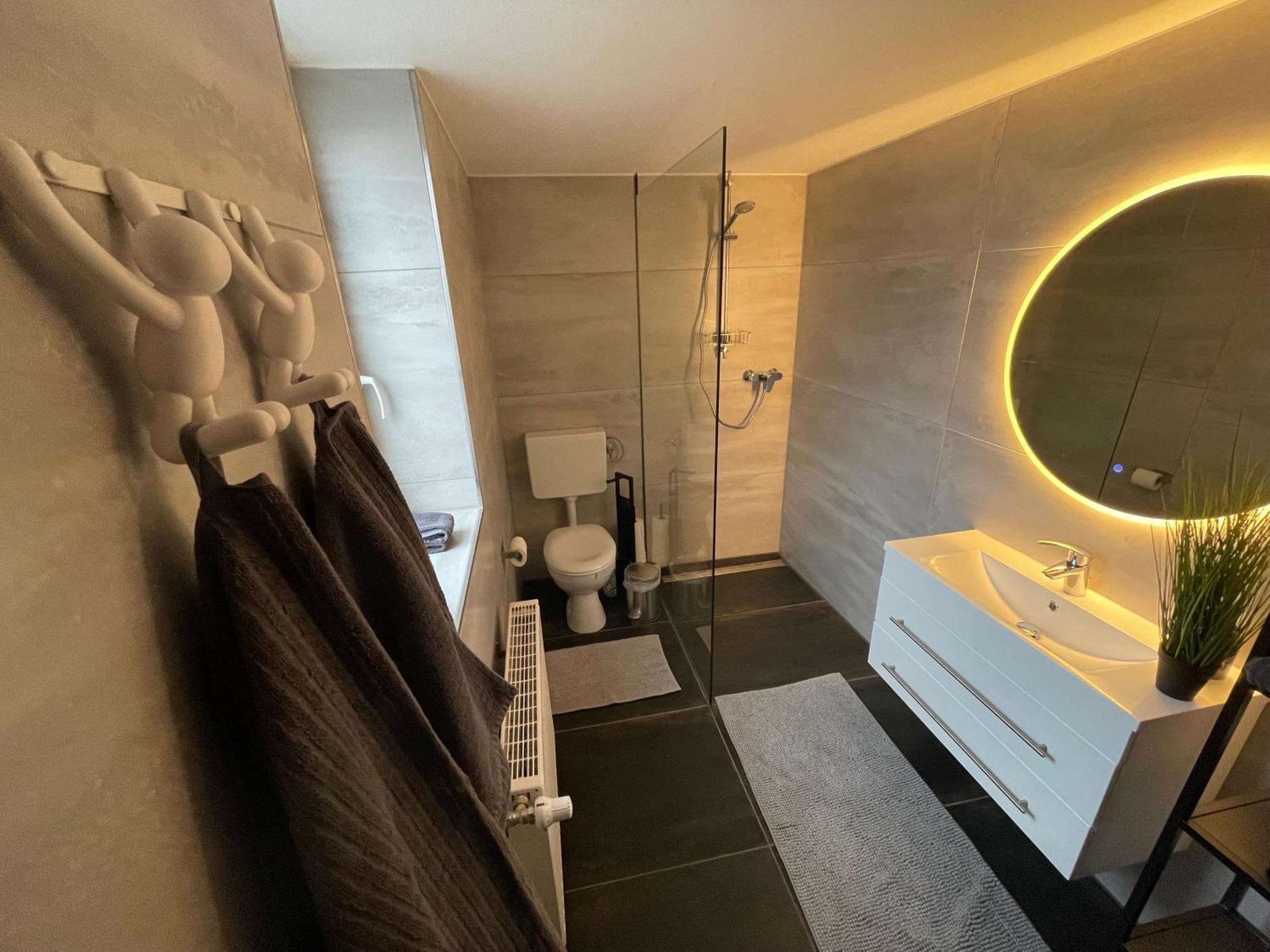 Fachwerkhaus Mit 2 Getrennten Schlafzimmern, Wohnzimmer Und Kueche Bückeburg Esterno foto